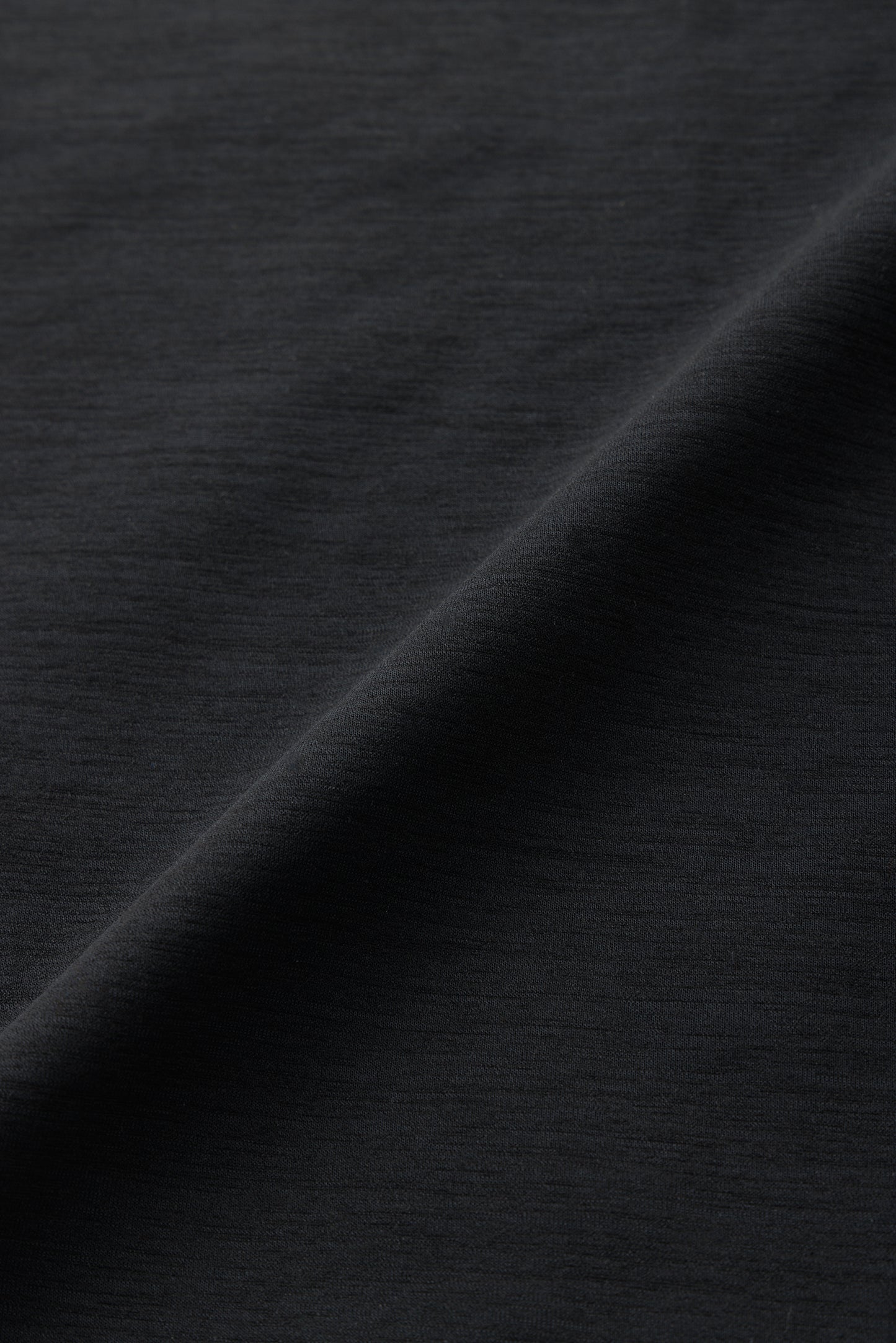 FTBR. SMALL LOGO DRY STRETCH TEE / BLACK-WHITE