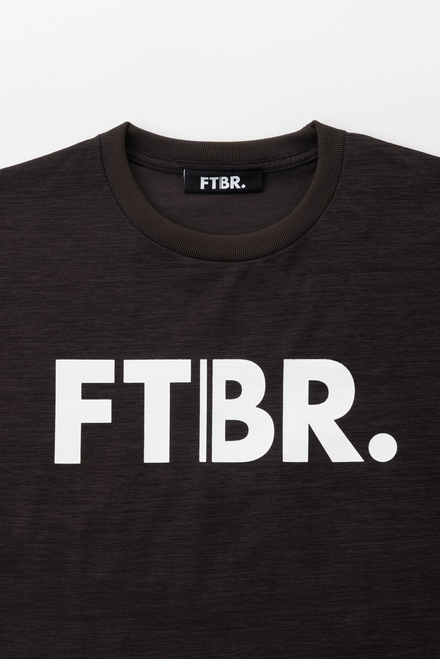 FTBR. BRAND DRY STRETCH TEE / CHARCOAL