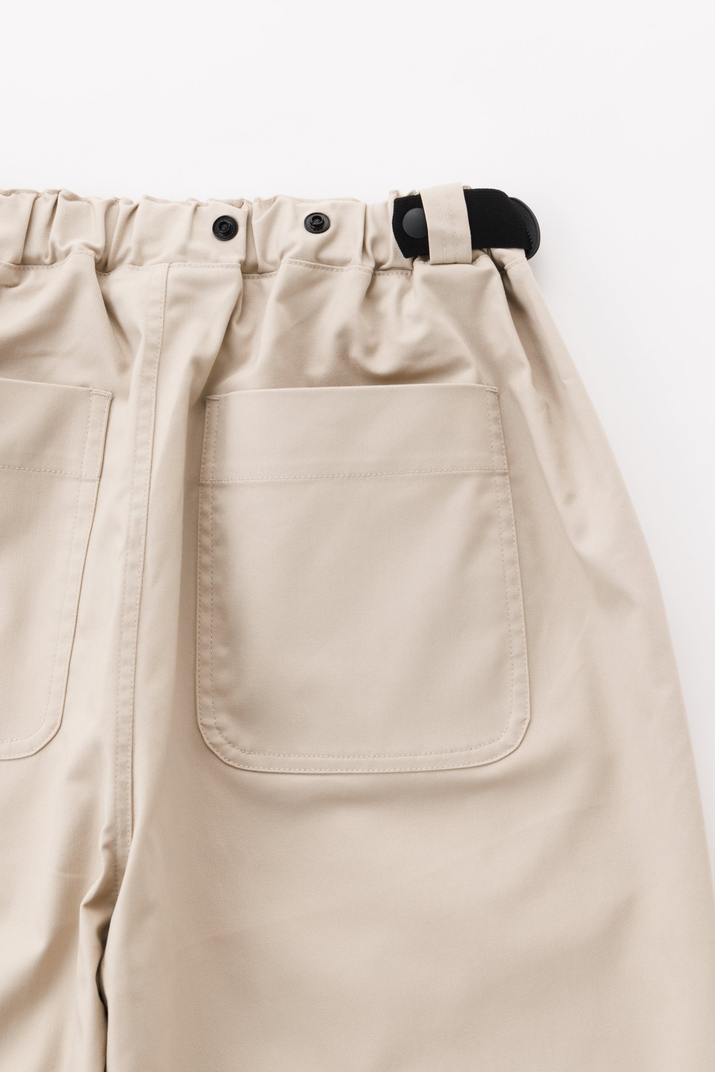 ZERO-TEX FREE WEST WIDE PANTS / WHITE