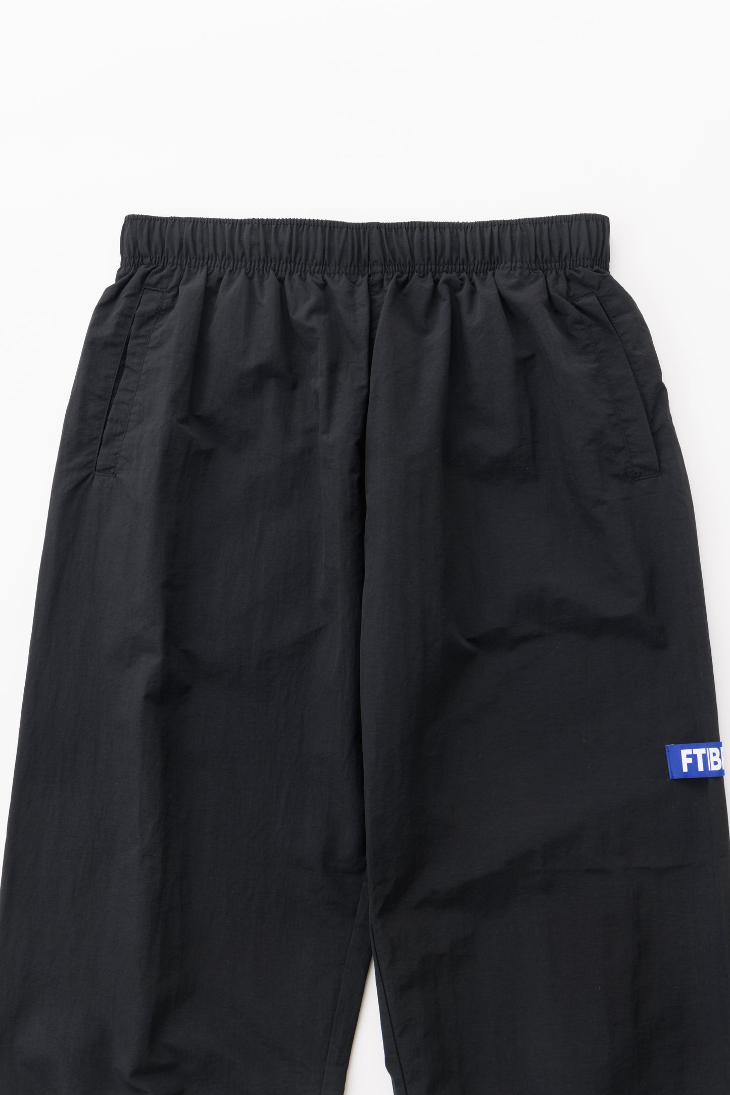 FTBR. NYLON LIGHT TRACK PANTS / BLACK